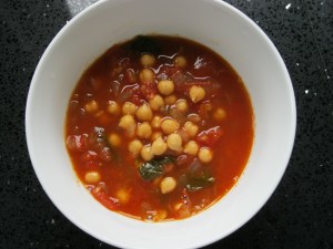 Tom & chickpea soup